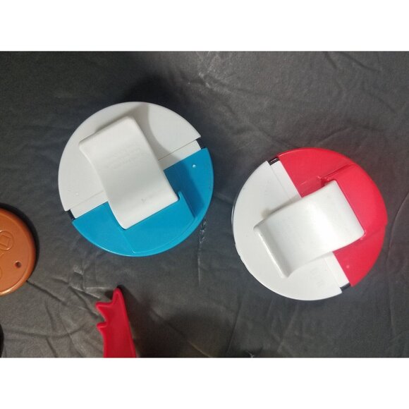 2019 McDonald's Pokemon Pokeball Shooter Happy Meal Toy Lot of 4 and 2018 Latias - Picture 8 of 10